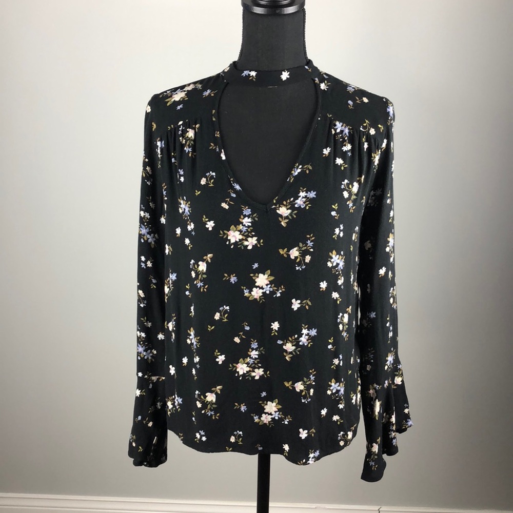 AE Outfitters- Floral Print Bell Sleeve Shirt- XS